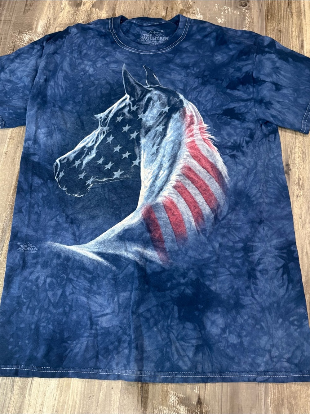 The Mountain American Flag Horse Blue Tie Dye Men's M T-Shirt Pre Owned